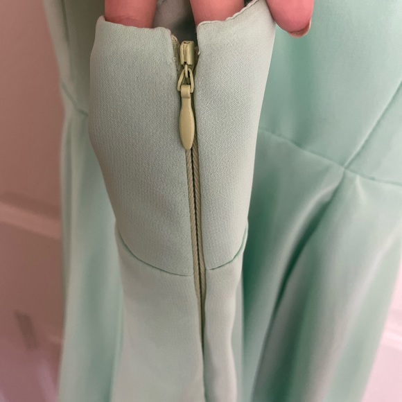 Mint green dress - Picture 2 of 8